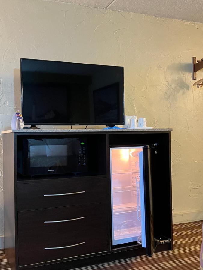 ซูเปอร์ 8 บาย วินด์แฮม บันกอร์ Hotel บังกอร์ ภายนอก รูปภาพ